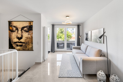 Exklusives Maisonette-Appartement in Potsdam mit Sonnenbalkon und Tiefgaragenstellplatz