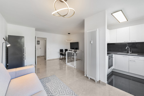 Exklusives Maisonette-Appartement in Potsdam mit Sonnenbalkon und Tiefgaragenstellplatz