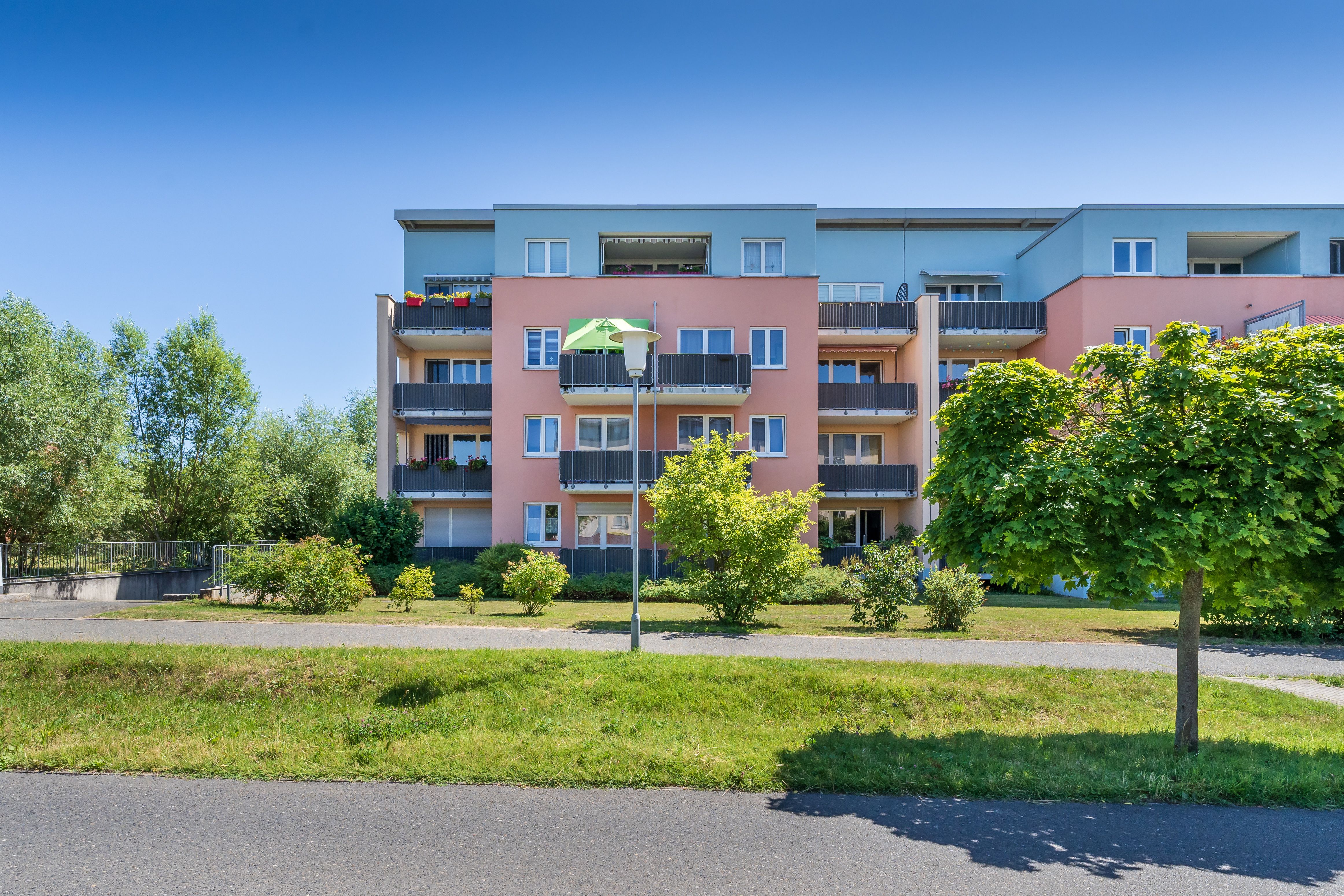 Exklusives Maisonette-Appartement In Potsdam Mit Sonnenbalkon Und Tiefgaragenstellplatz - 2
