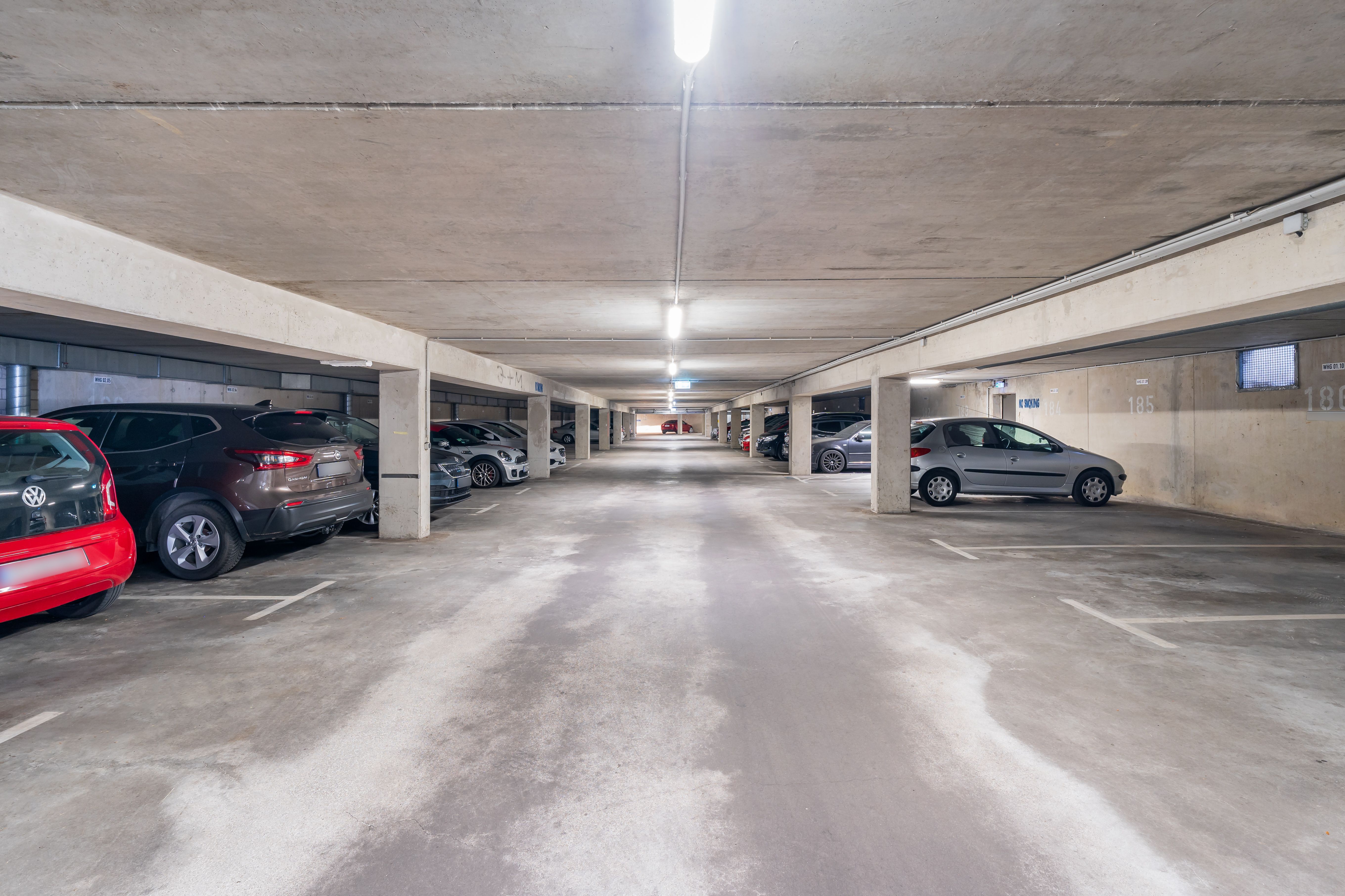 Exklusives Maisonette-Appartement In Potsdam Mit Sonnenbalkon Und Tiefgaragenstellplatz - 1