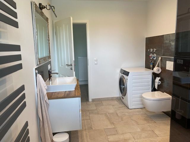Spacious New Apartment With Large Balcony Near The Airport - Spacious new apartment with large balcony near the airport - Gallery - 20
