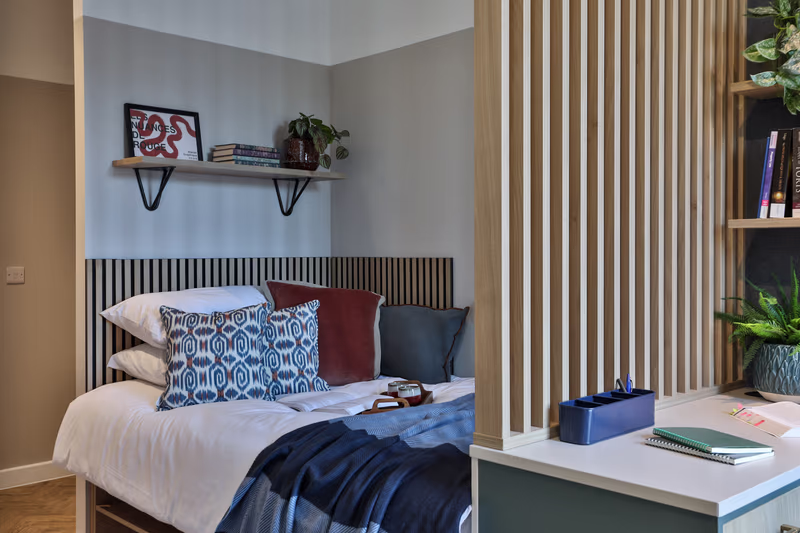 Premium Bigger Studio - The Exchange - Gallery - 2