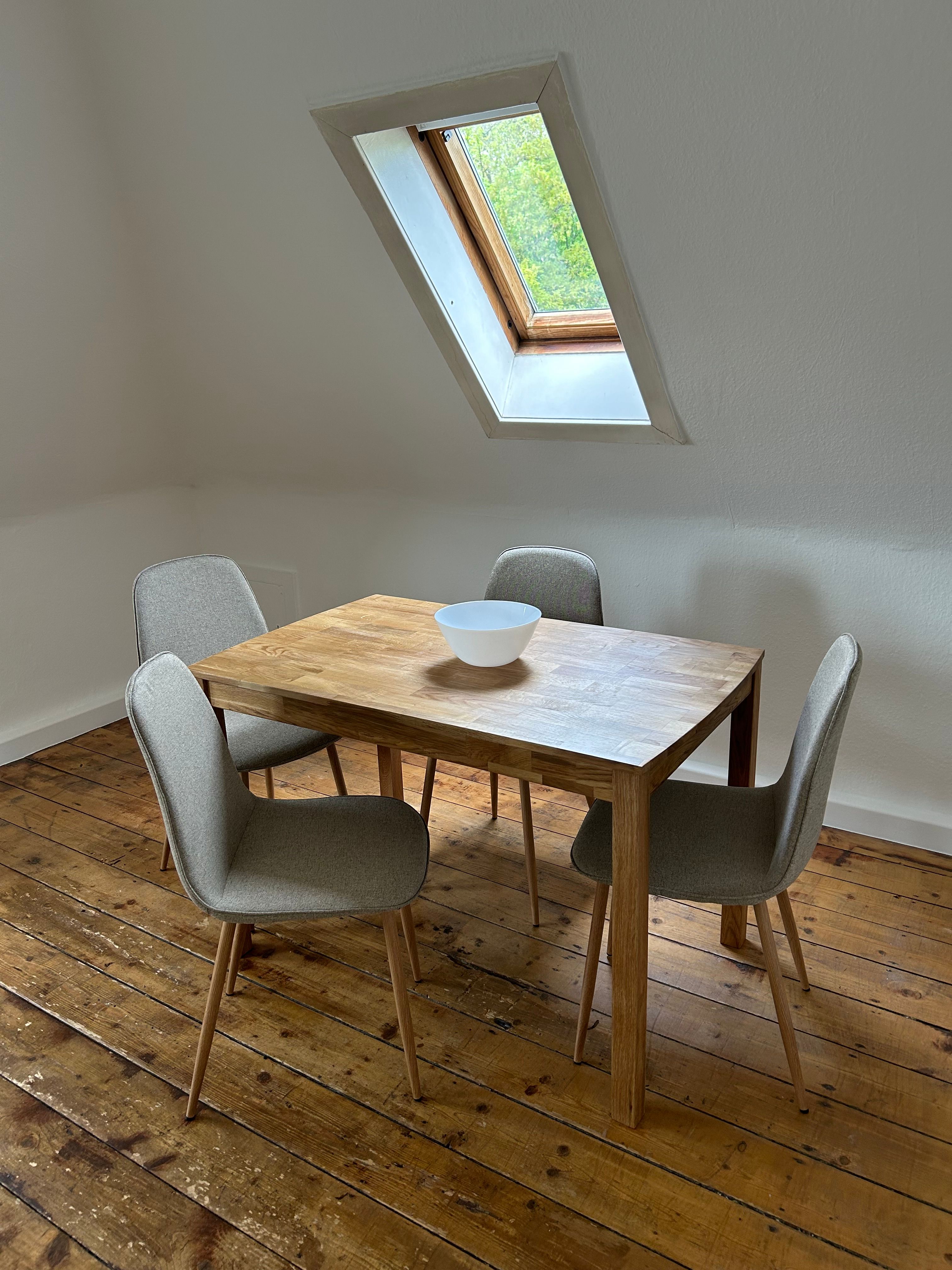  Beautiful Two-Room Attic Apartment In A Green Setting  -  Beautiful two-room attic apartment in a green setting  - Gallery -  8