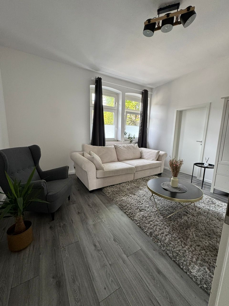 Big Modern & Elegant Serviced Apartment In A Central Location (Essen) - 26