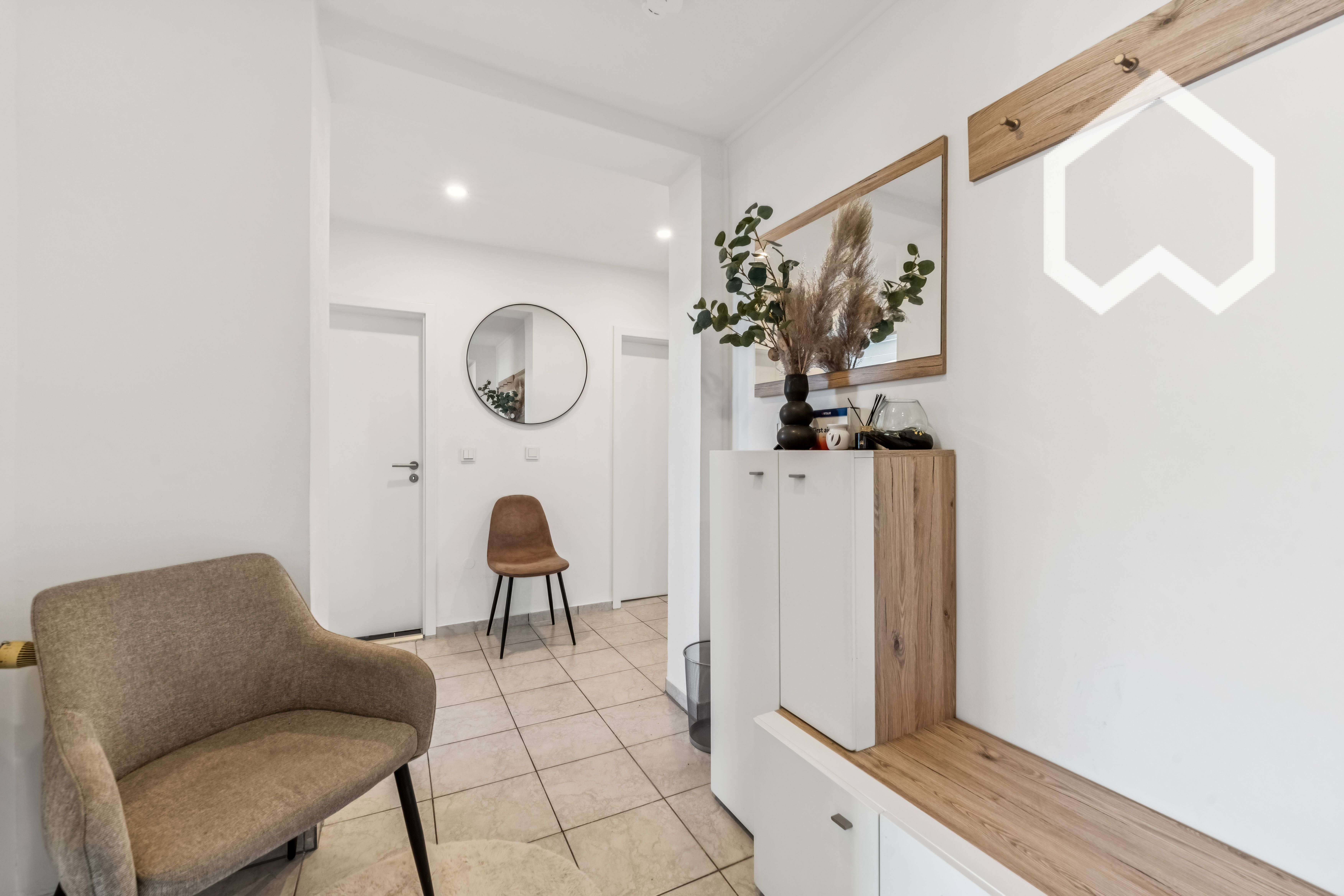 Big Modern & Elegant Serviced Apartment In A Central Location (Essen) - 13