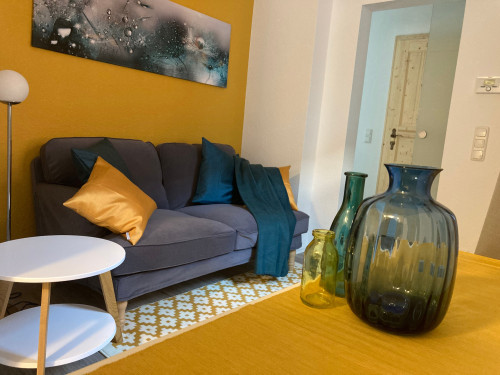 Cozy 2-room flat, well connected, in Frankfurt's green suburbs