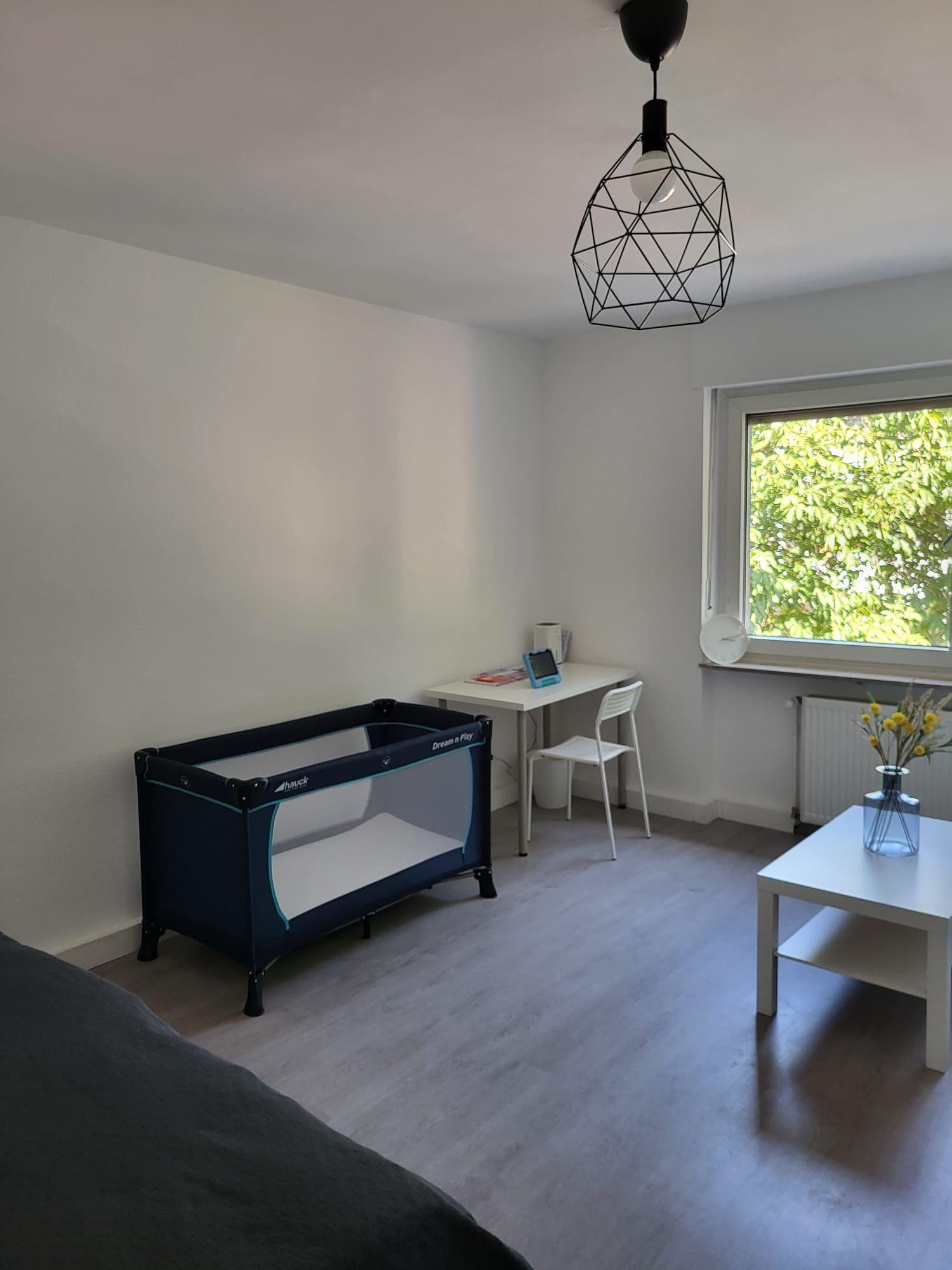  Bright Apartment With Balcony, Close To The City & HTW  -  Bright apartment with balcony, close to the city & HTW  - Gallery -  9