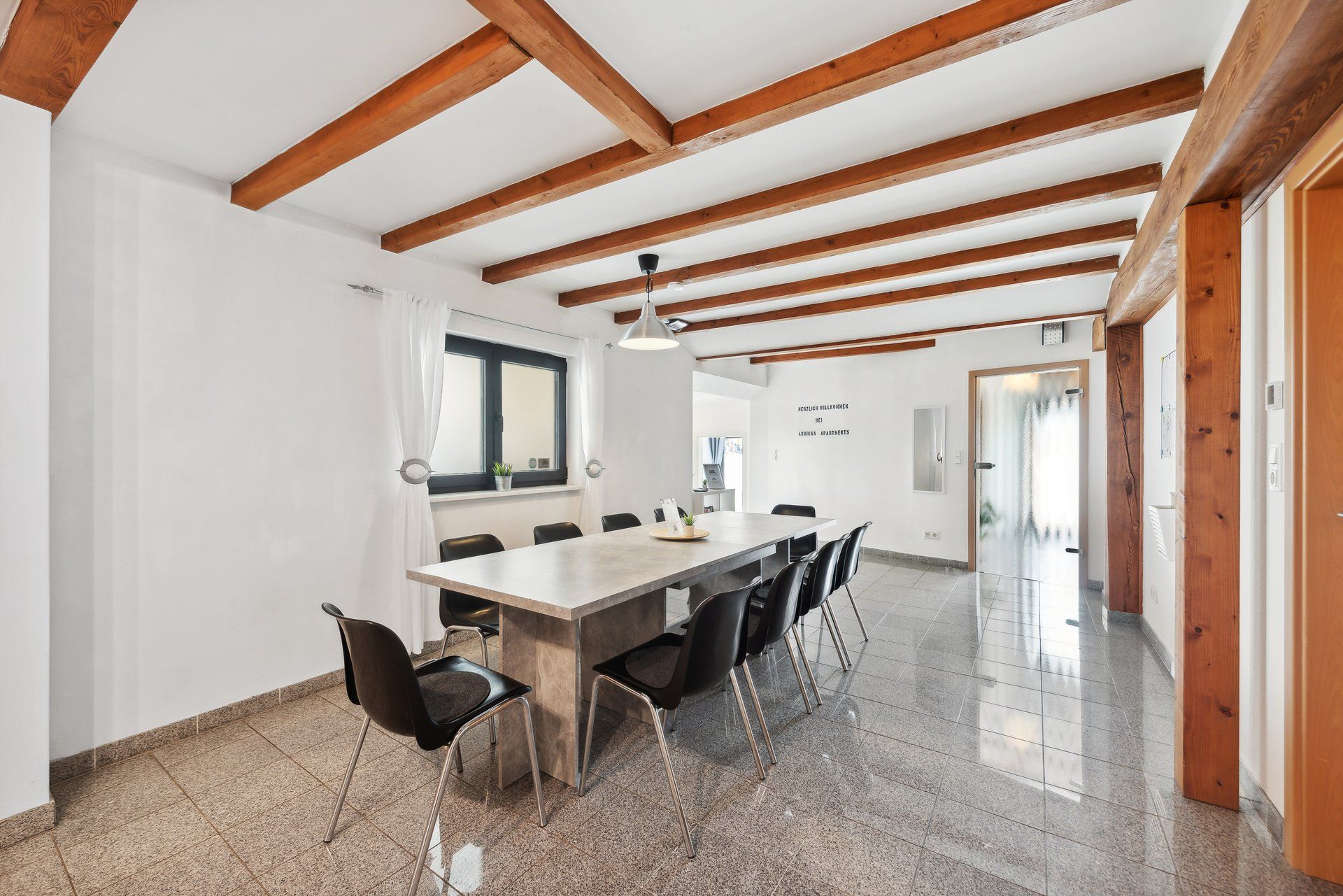 ANDRISS: Travel & Work - 9 Guests - Kitchen - Parking - ANDRISS: Travel & Work - 9 Guests - Kitchen - Parking - Gallery - 4