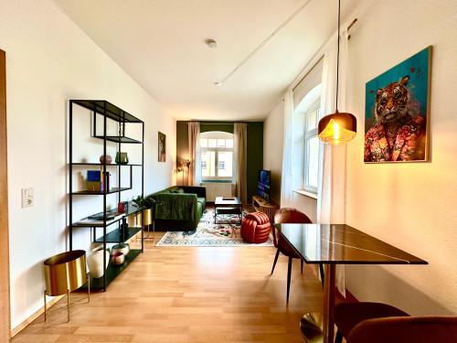Modern 2-room apartment with balcony in Dresden-Pieschen - High-quality furnishings, central location