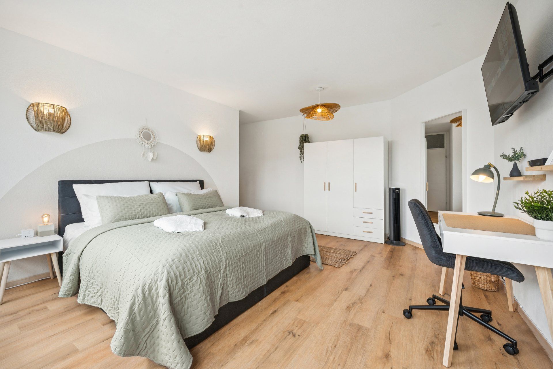  Hellohome • Castle View Apartment • Winter Garden  -  Hellohome • Castle View Apartment • Winter Garden  - Gallery -  8