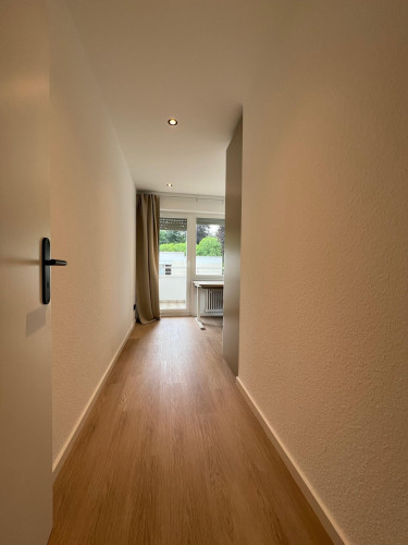 Modern 4-Bedroom Shared Apartment in Wiesbaden – Händelstraße 16, Fully Furnished & Ready to Move In