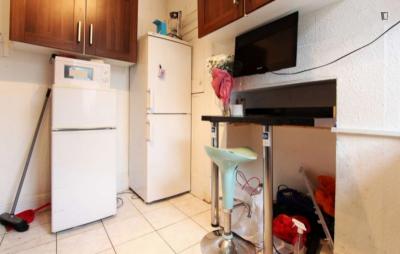  Single Room Close To City University London  -  Single room close to City University London  - Gallery -  7