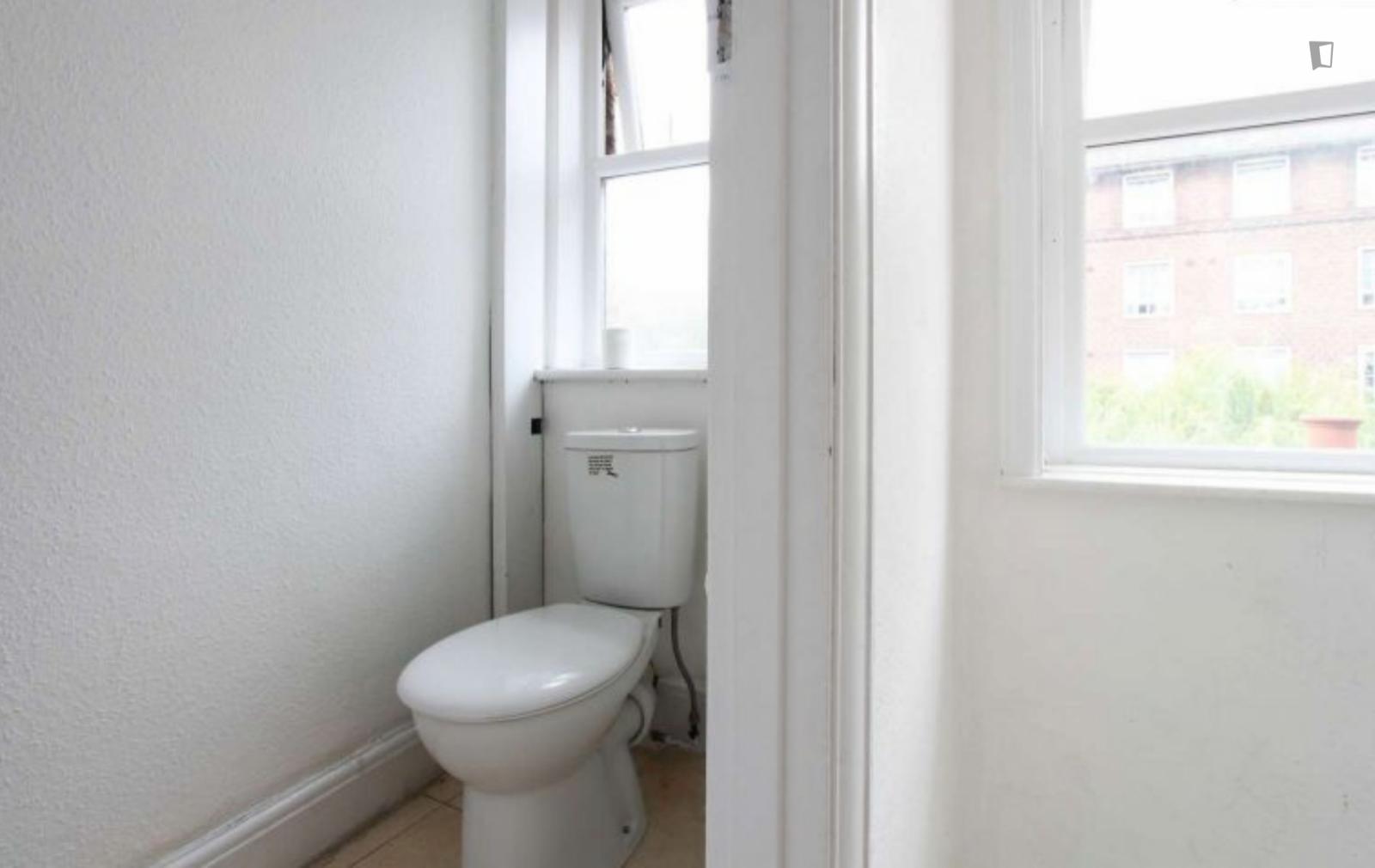  Single Room Close To City University London  -  Single room close to City University London  - Gallery -  5