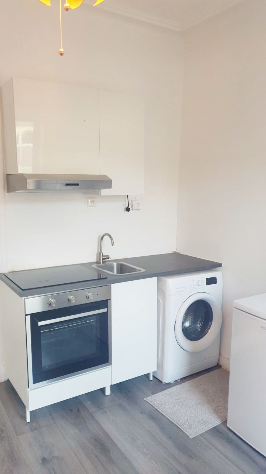 Newly Renovated And Bright 2-Room Apartment In The Heart Of Hamburg Schnelsen - Newly Renovated and Bright 2-Room Apartment in the Heart of Hamburg Schnelsen - Gallery - 1