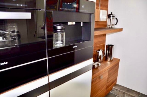 Luxurious penthouse with roof terrace in the old town