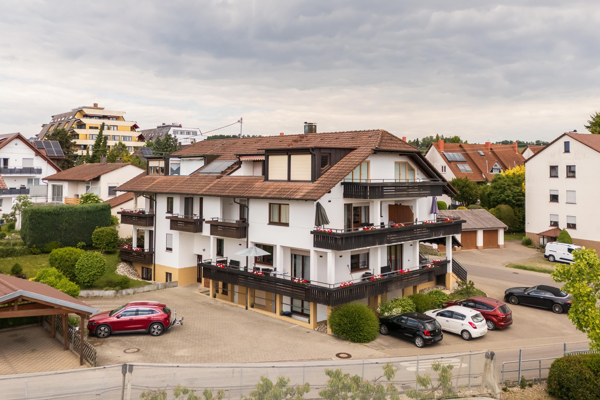 Übersetzung (Englisch): Panorama Apartment Meersburg – Boutique-Inspired Design & Smart Living - 4