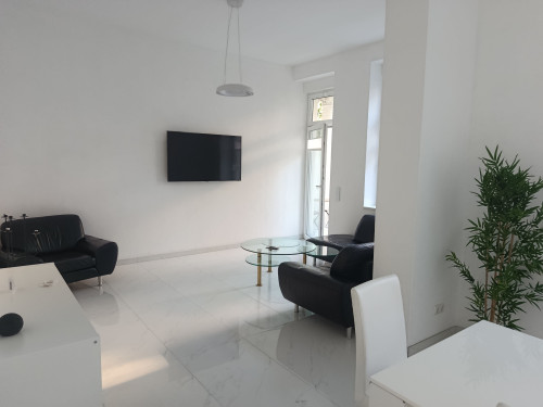 Pretty & fantastic appartement with double bathtube - Gallery - 6