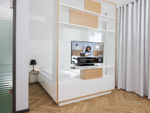 Spacious Studio XL with a kitchenette and seating area in Munich - Gallery - 19