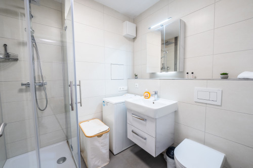 Beautifully furnished serviced apartment in Gera – quiet, modern & with a sunny green view - Gallery - 17