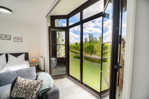 Beautifully furnished serviced apartment in Gera – quiet, modern & with a sunny green view - Gallery - 23