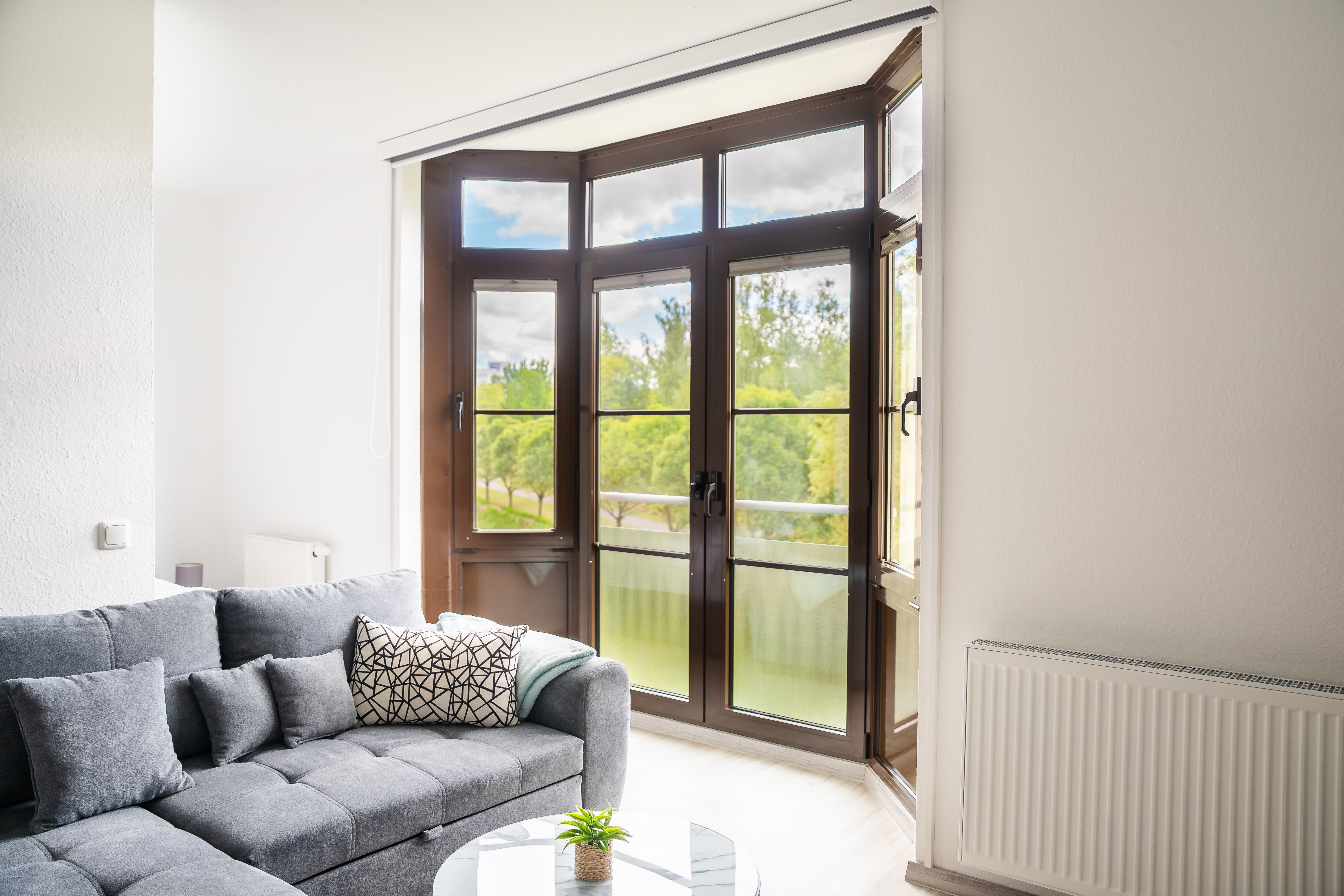  Beautifully Furnished Serviced Apartment In Gera – Quiet, Modern & With A Sunny Green View  -  Beautifully furnished serviced apartment in Gera – quiet, modern & with a sunny green view  - Gallery -  11