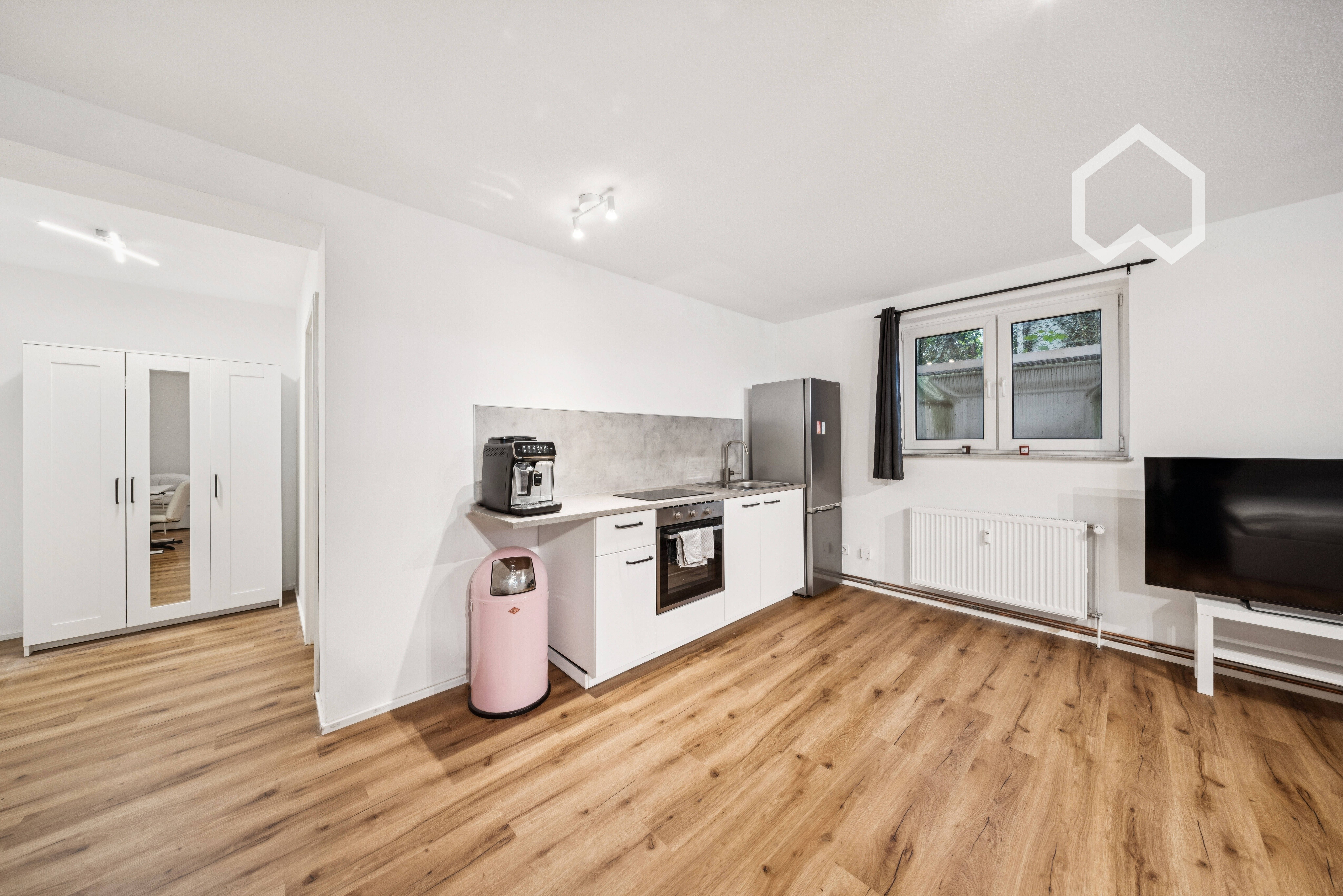  Modern Furnished Mezzanine Apartment In Hamburg-Nord  -  Modern Furnished Mezzanine Apartment in Hamburg-Nord  - Gallery -  17