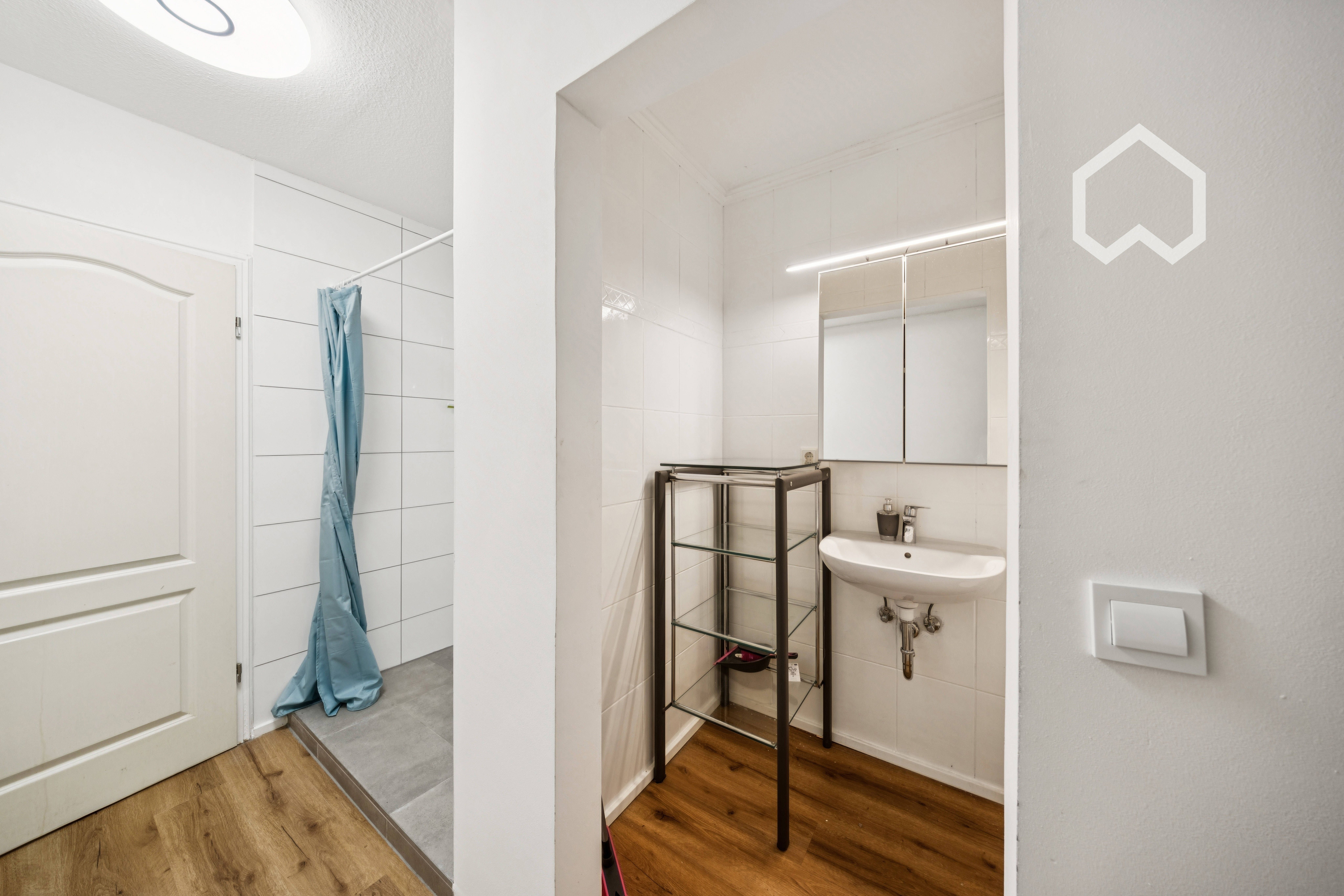  Modern Furnished Mezzanine Apartment In Hamburg-Nord  -  Modern Furnished Mezzanine Apartment in Hamburg-Nord  - Gallery -  12