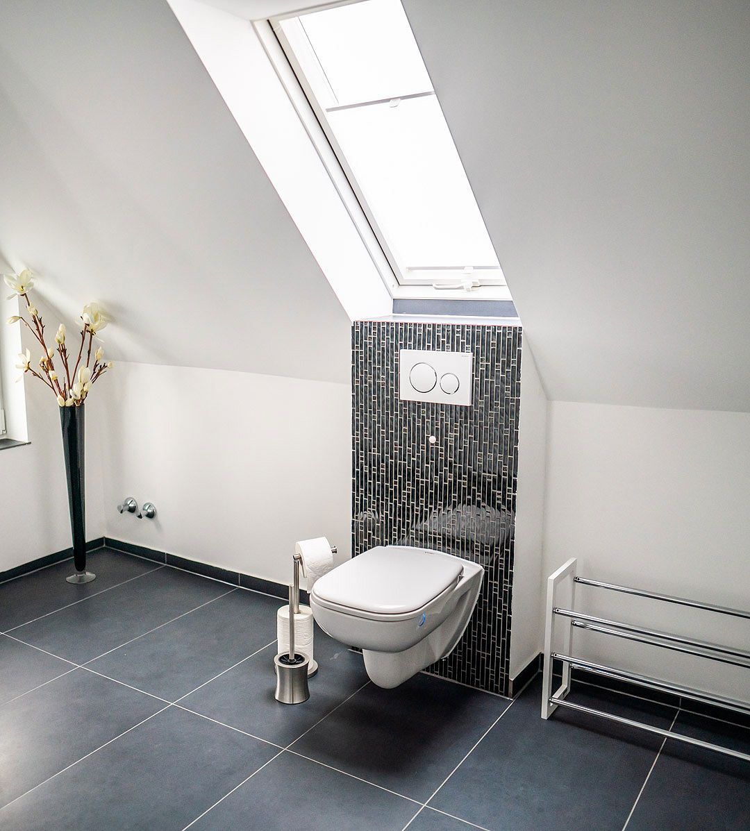New & Great Flat In The Heart Of Town - 10