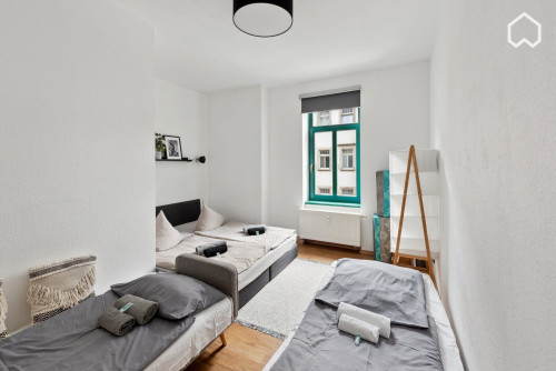 Vinatage Chic Apartment - Gallery - 6