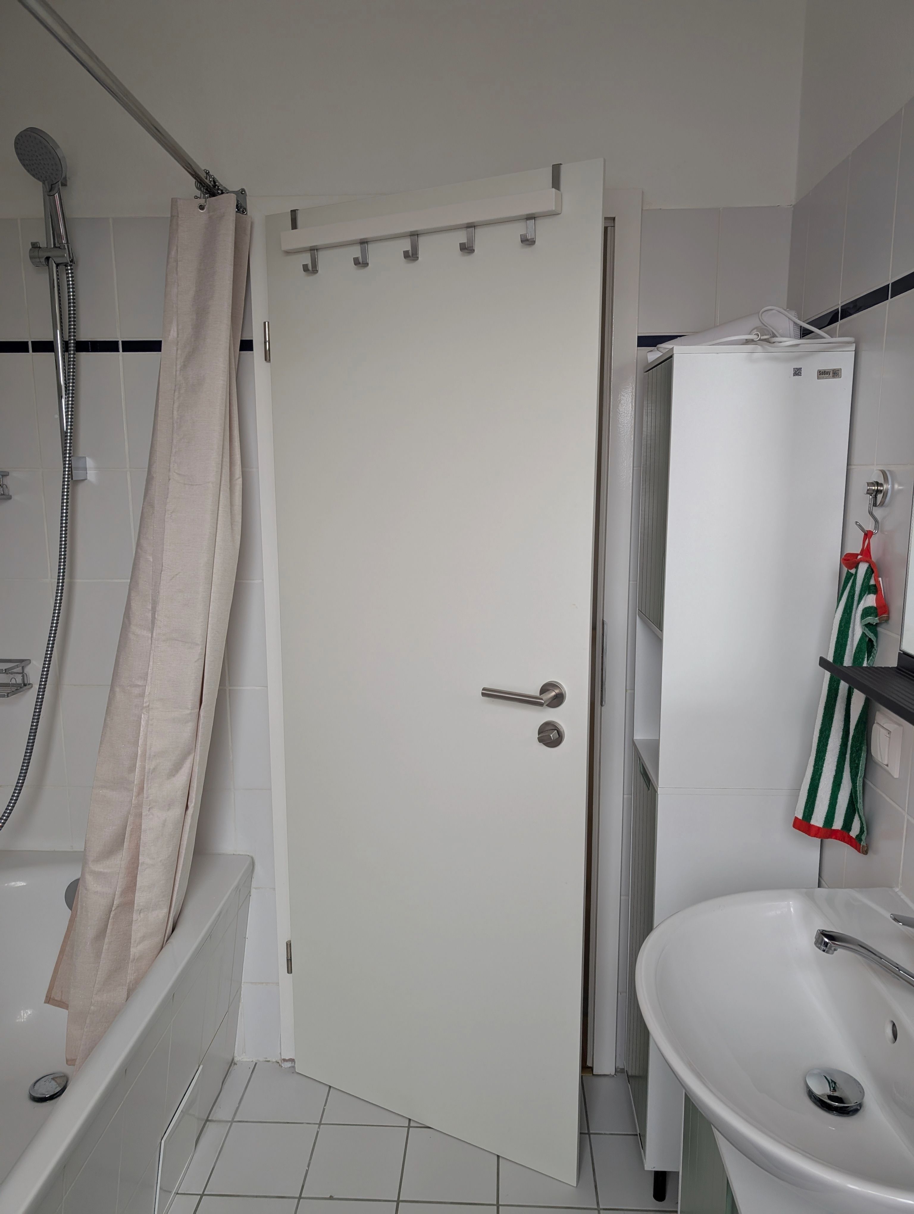  Bright & Furnished 2-Room Apartment From The Owner In Potsdam North, Eiche  -  Bright & Furnished 2-Room Apartment from the owner in Potsdam North, Eiche  - Gallery -  8
