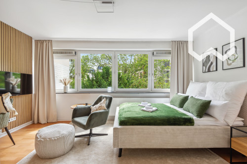Luxurious, green living near the city center - Gallery - 5
