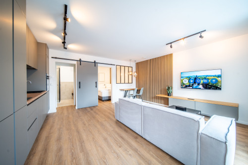 Coblenz Suites City