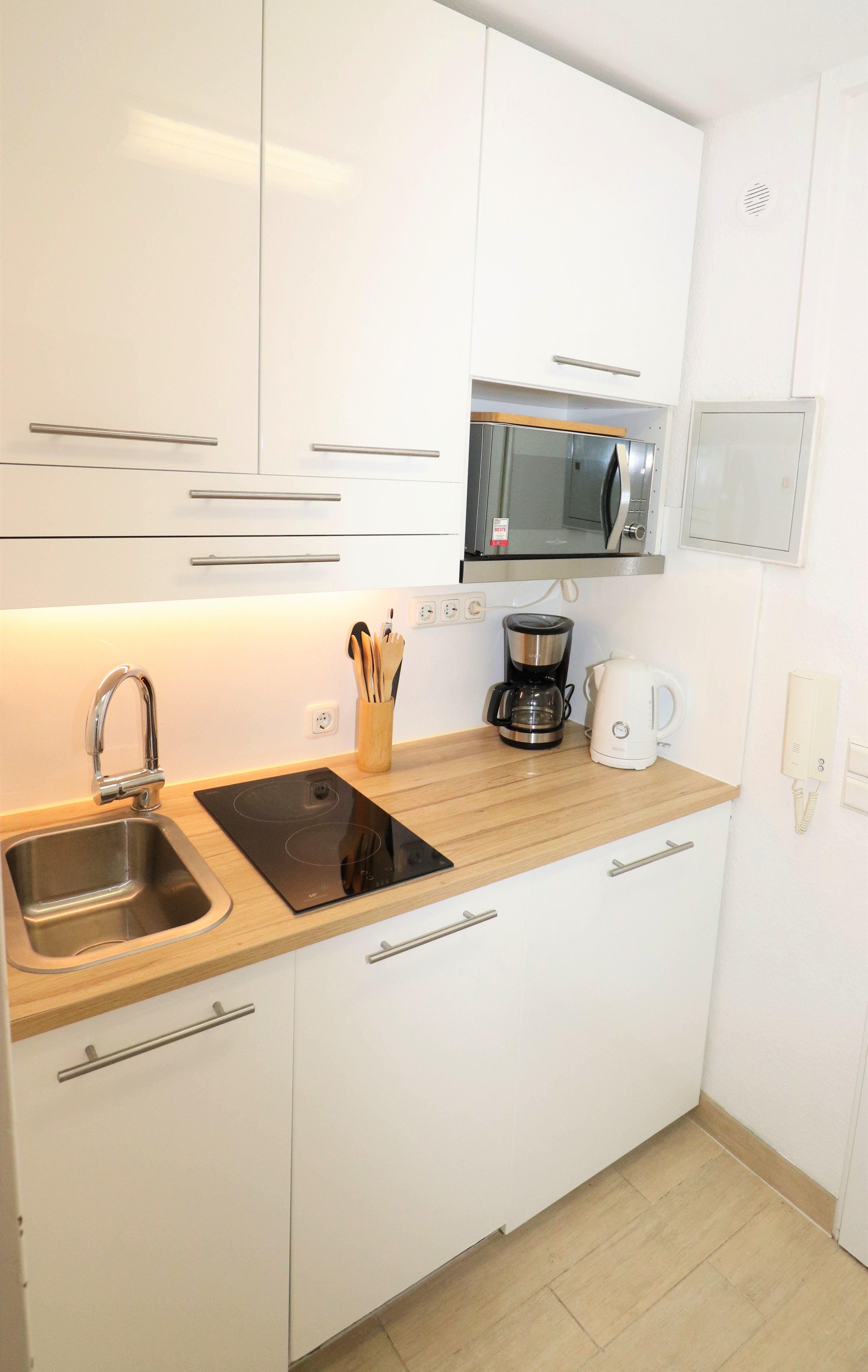 Bright, Cozy Apartment Near The University - 15