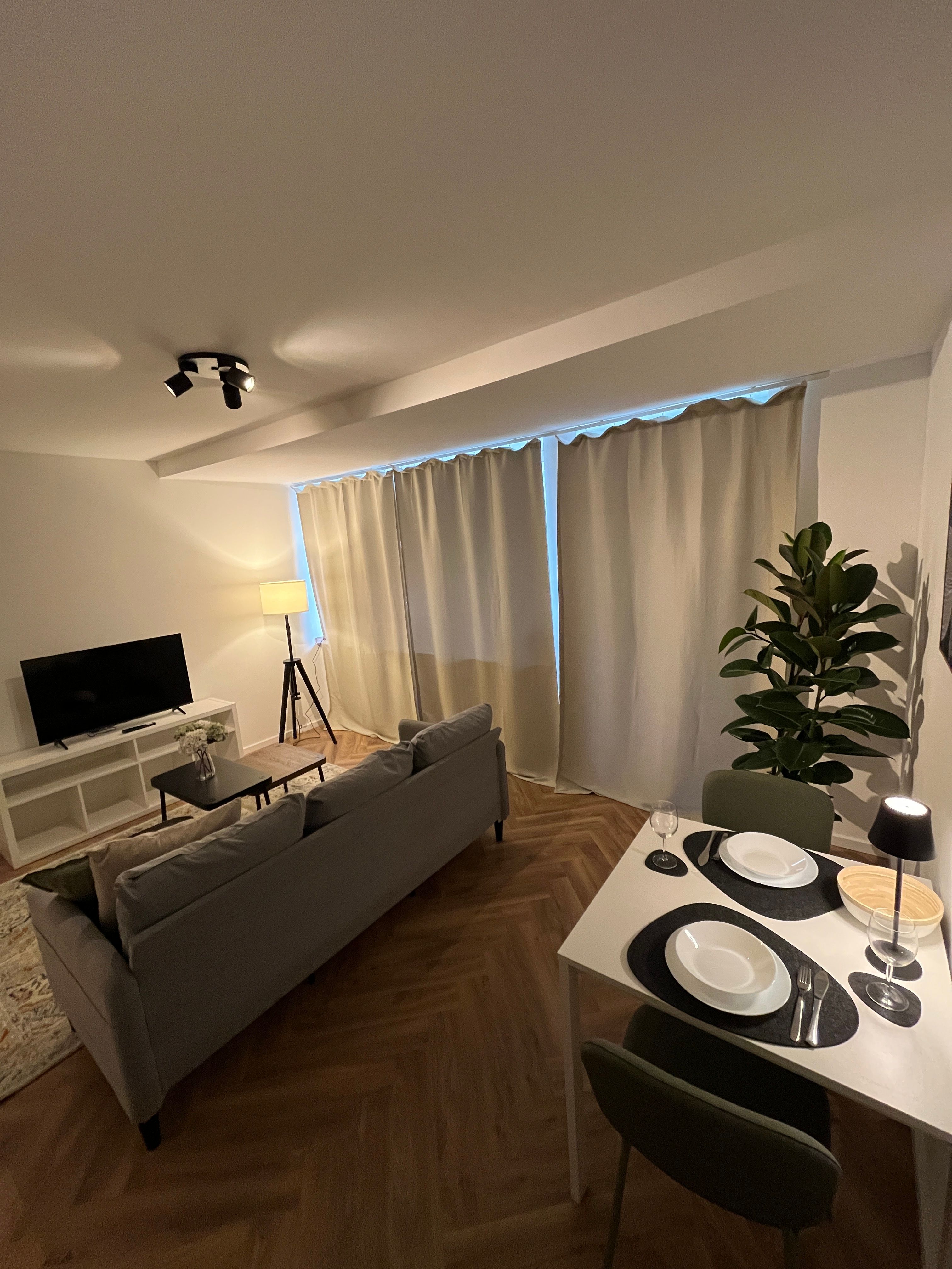 Freshly Renovated 38m² Apartments - Freshly renovated 38m² apartments - Gallery - 5
