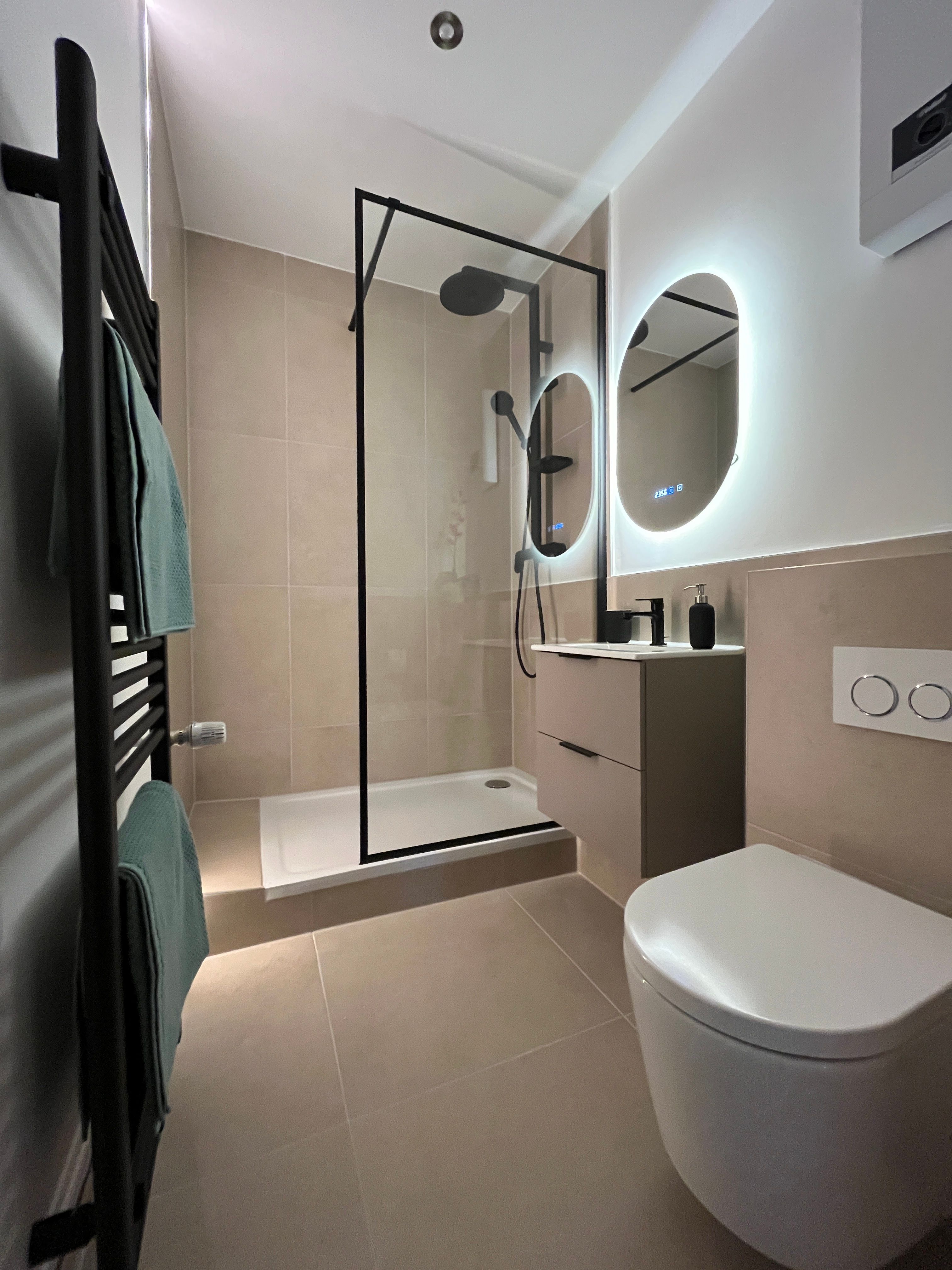 Freshly Renovated 38m² Apartments - Freshly renovated 38m² apartments - Gallery - 10