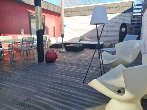 110 qm Bungalow, barrierefrei, mit Garten Kamin und eigener Bar