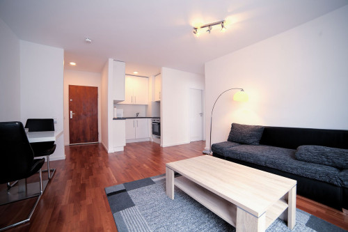 Zentrale und dennoch ruhige 2-Zimmer-Wohnung in der Olgastrasse