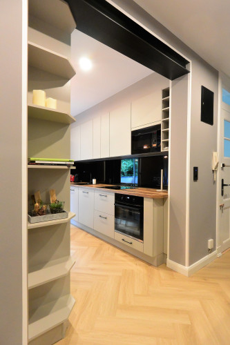 OUTSTANDING LUXURY AND STYLISH APARTMENT IN KIEL - Gallery - 16