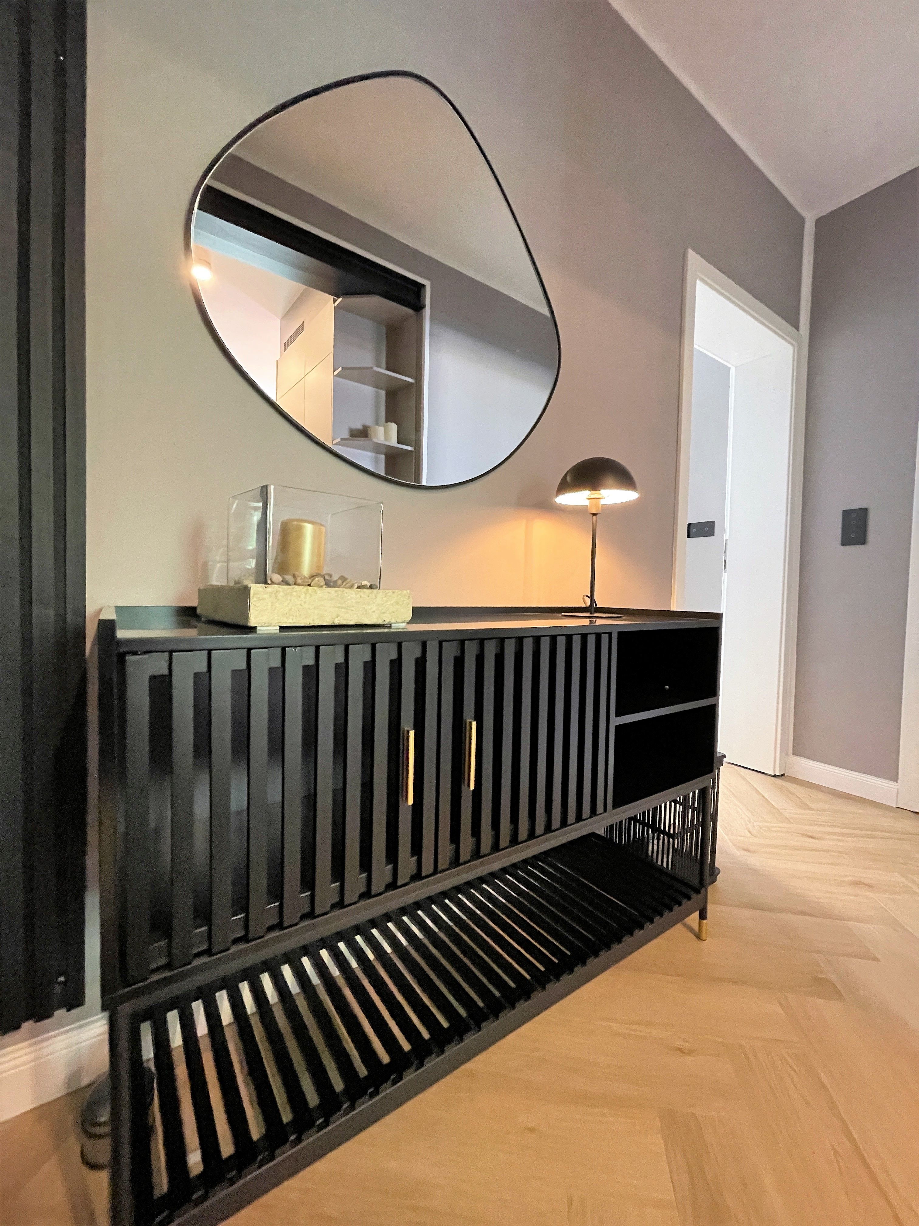 OUTSTANDING LUXURY AND STYLISH APARTMENT IN KIEL - 16