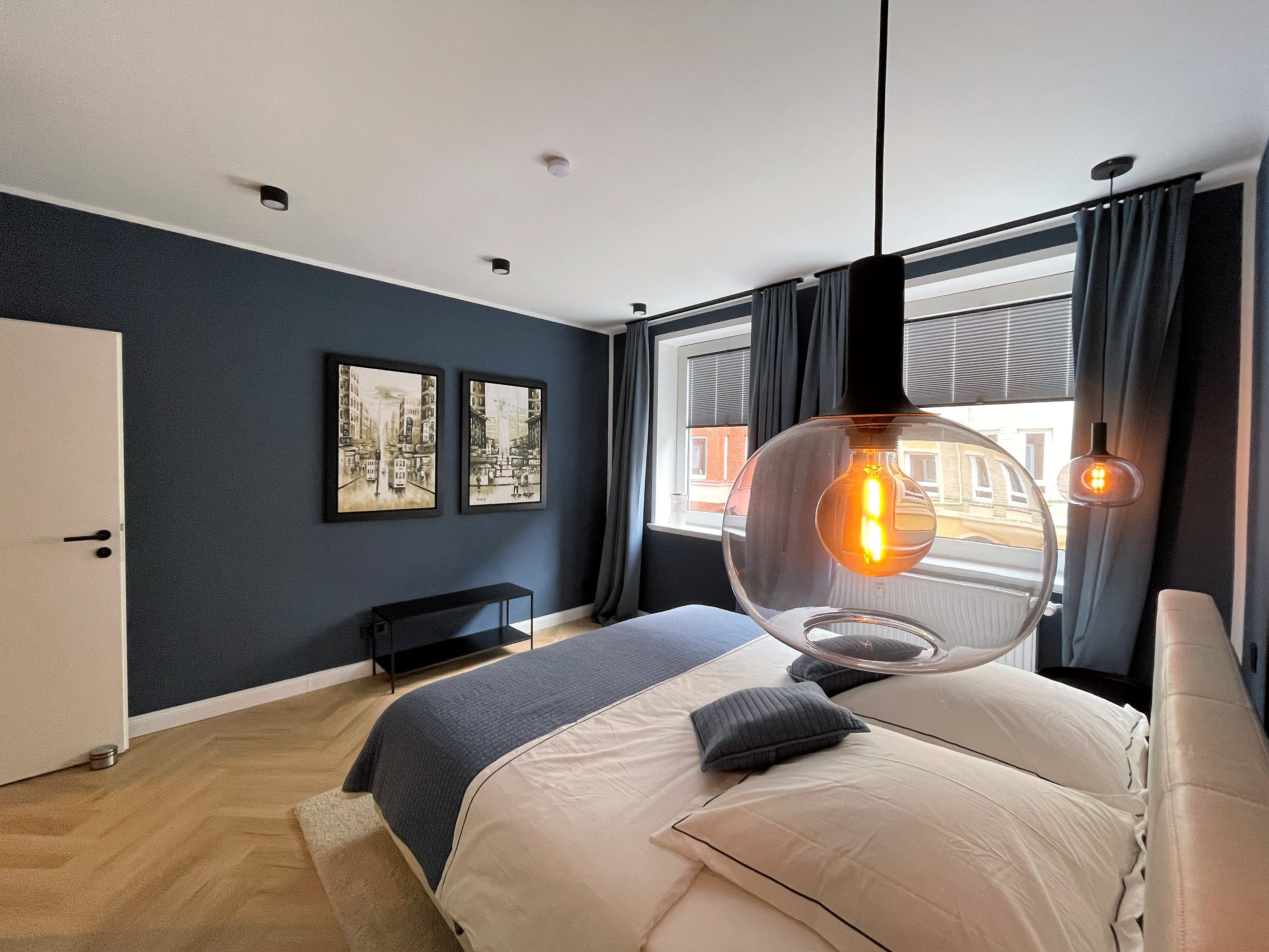 OUTSTANDING LUXURY AND STYLISH APARTMENT IN KIEL - 8