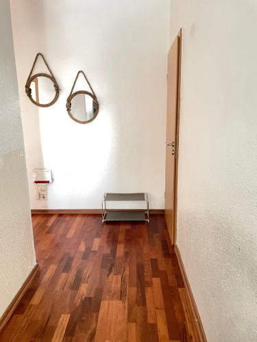Stylish and comfortable 3-room apartment in Hanover, close to the city center, with balcony and excellent public transport connections - Gallery - 11