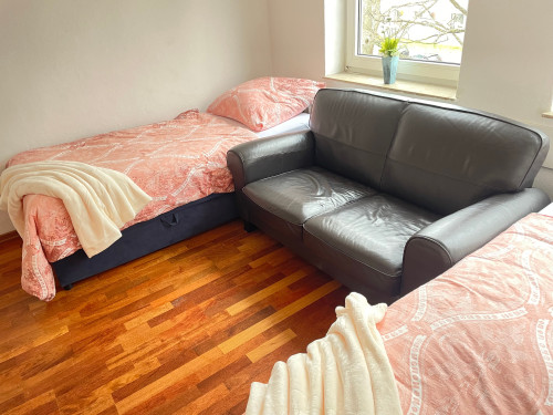 Stylish and comfortable 3-room apartment in Hanover, close to the city center, with balcony and excellent public transport connections - Gallery - 23