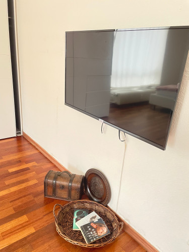 Stylish and comfortable 3-room apartment in Hanover, close to the city center, with balcony and excellent public transport connections - Gallery - 7