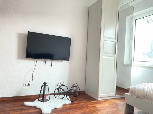 Stylish and comfortable 3-room apartment in Hanover, close to the city center, with balcony and excellent public transport connections - Gallery - 22