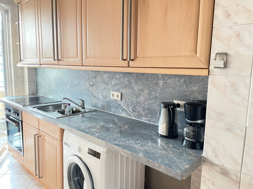 Stylish and comfortable 3-room apartment in Hanover, close to the city center, with balcony and excellent public transport connections - Gallery - 15