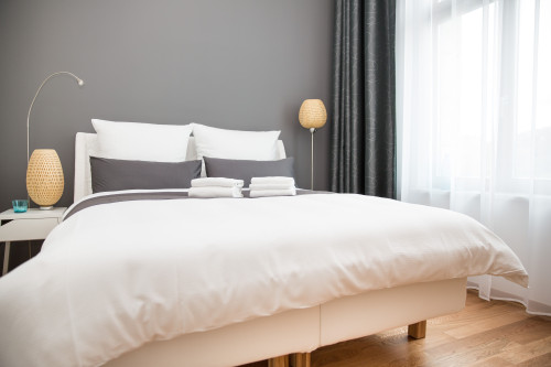 High quality quiet apartment with a historically green inner courtyard in the middle of Leipzig