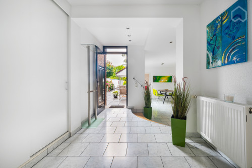 Large, private terrace! - Modern temporary living in Mönchengladbach