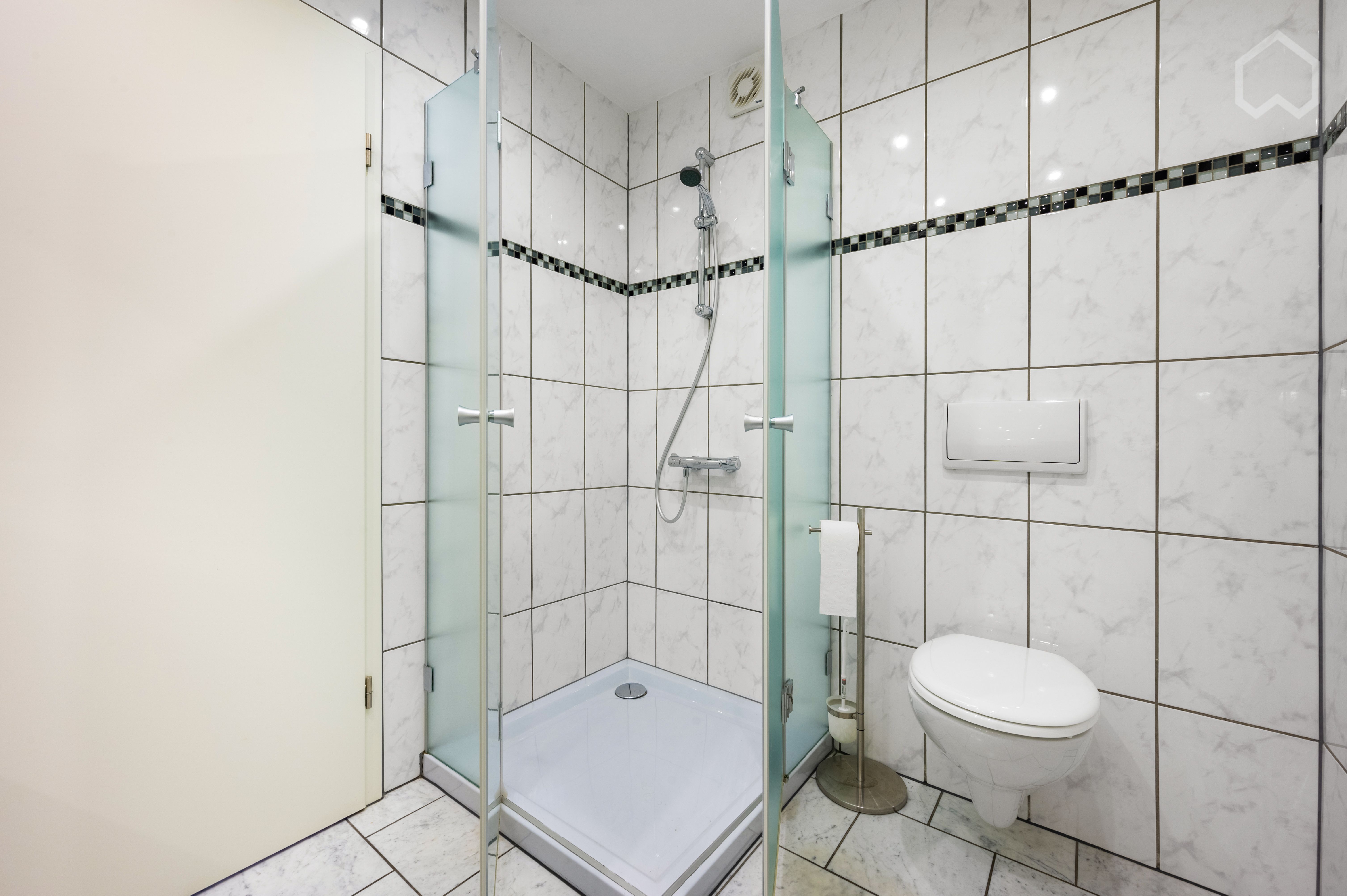 Large, Private Terrace! - Modern Temporary Living In Mönchengladbach - 10