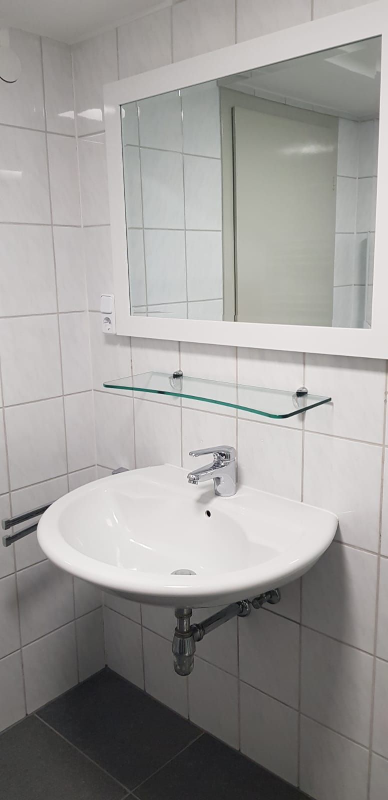 Large, Private Terrace! - Modern Temporary Living In Mönchengladbach - 8