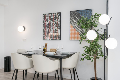 BRIGHT: Design Suite "L" City Center | Kitchen - Gallery - 11